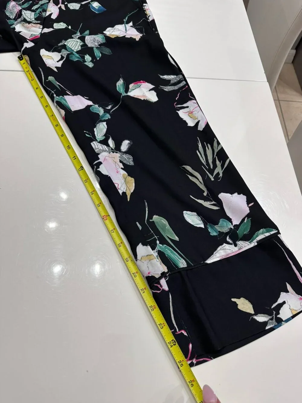 Emma & Olivia Black Floral Print Blazer (M) & Matching Trousers (6) Set